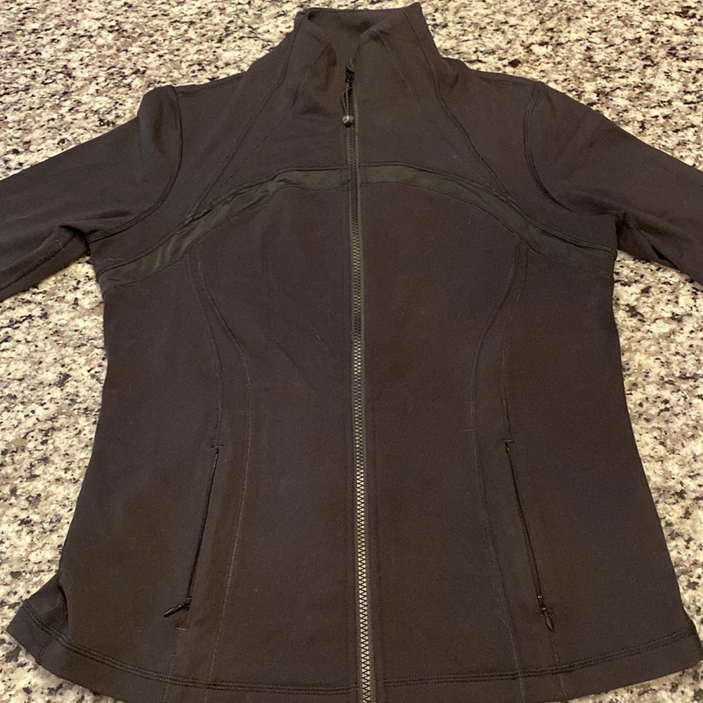 Lululemon black yoga jacket size 12